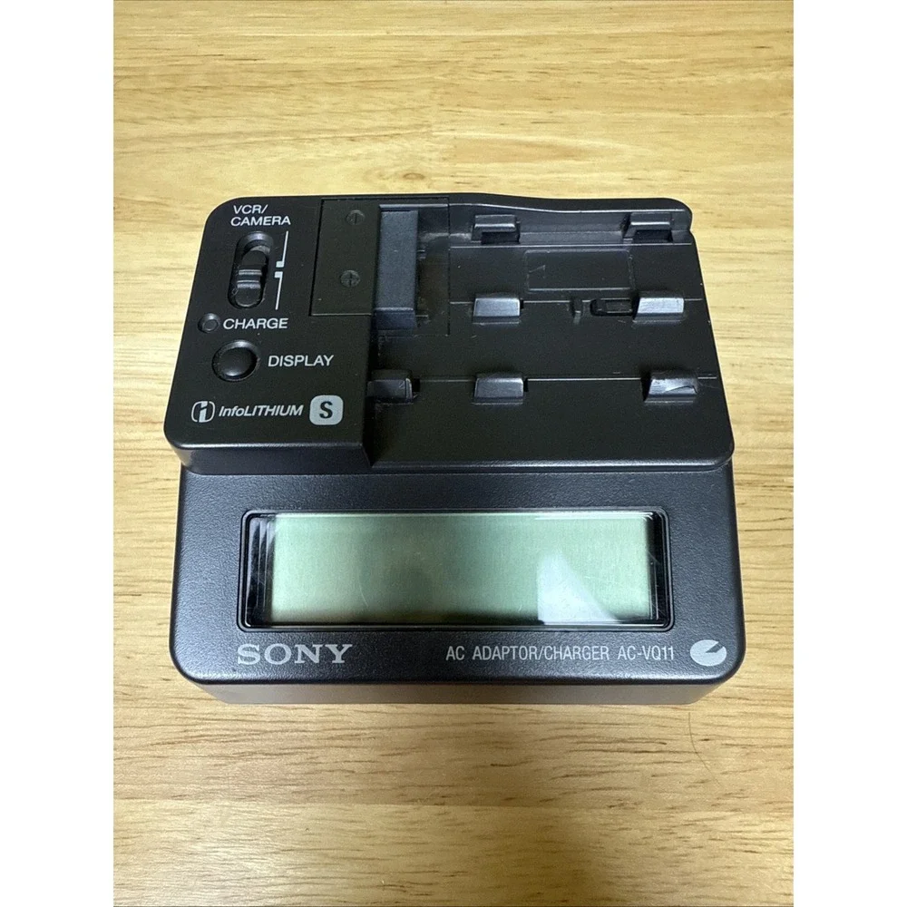 SONY‎ AC-VQ11 AC/DC Adapter Quick Charger for F10 F20 F30 FS11 Genuine Original